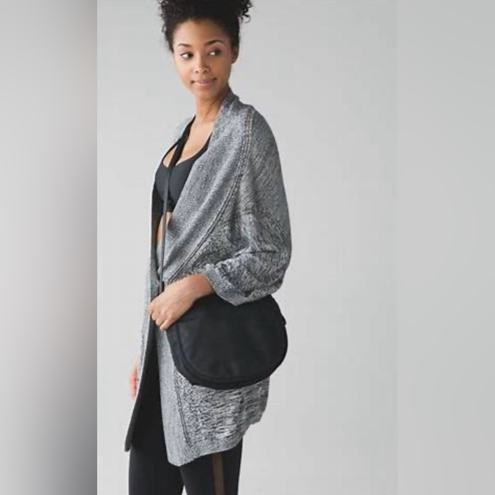 Lululemon Breezy Easy Wrap